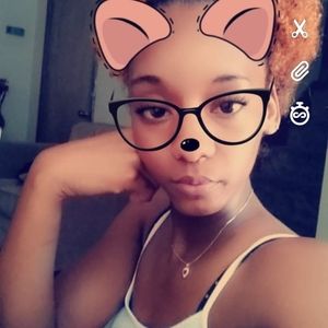 Meet your Posher, Kenneka